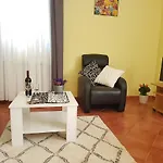 Ella * Rovinj
