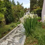 Ella Apartamento
