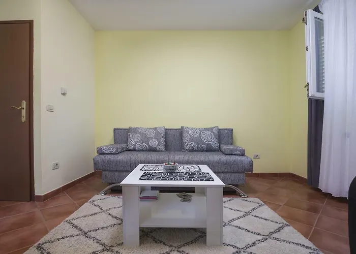 Ella Apartmán *