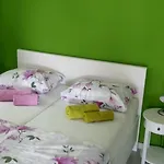 Ella 아파트 *