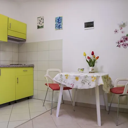 Ella Apartment